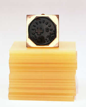 37 printed plastic cards and rubber stamp with wooden handle